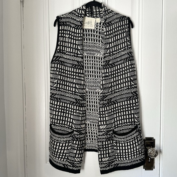 Anthropologie Angel of the North Sweater Vest Women's Small B/W Open Front - Picture 1 of 7